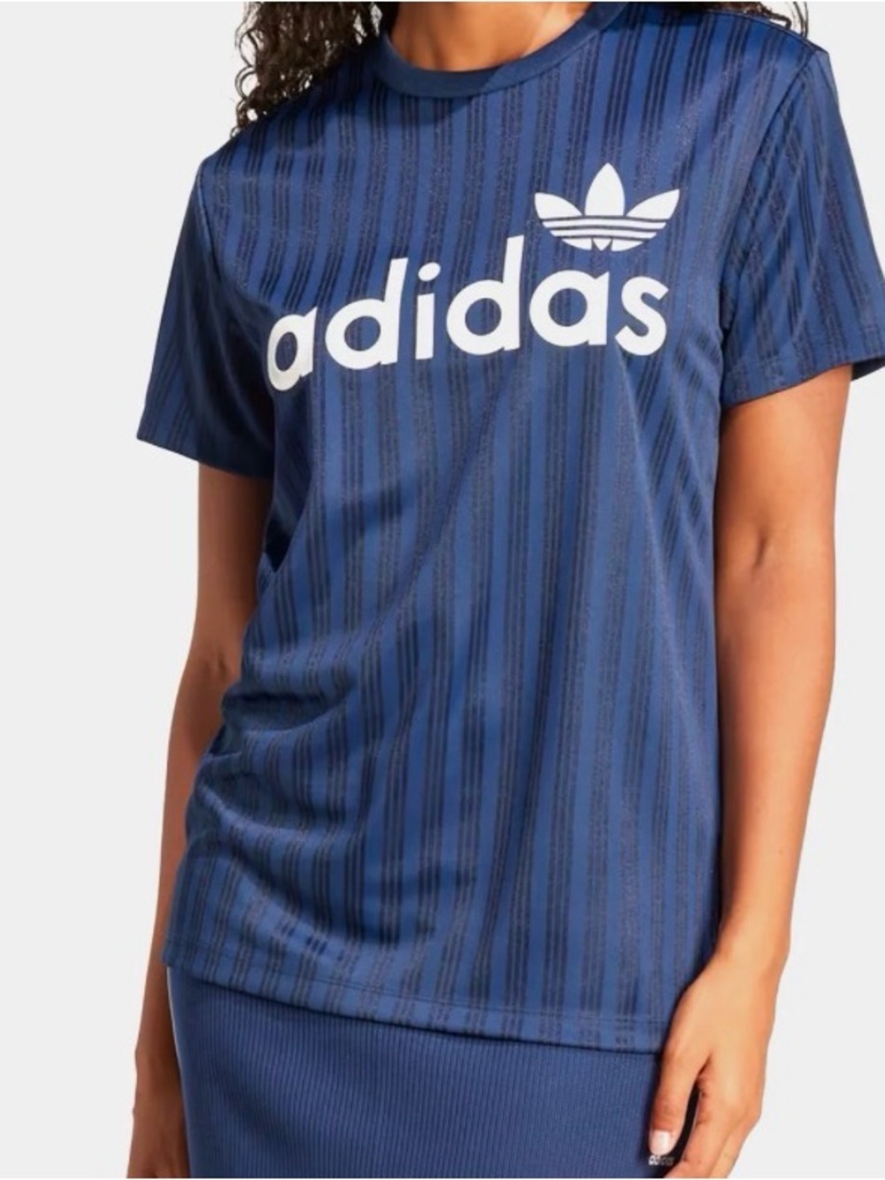 Adidas linear tshirt